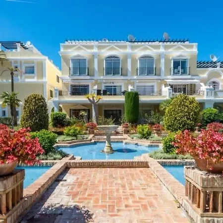 Aloha Gardens Pools Bbq Wifi Garden