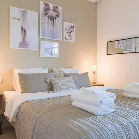 Aloha Gardens Pools Bbq Wifi Garden Apartamento *