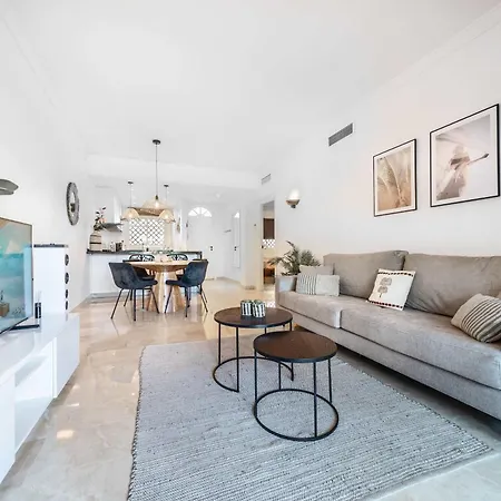 Aloha Gardens Pools Bbq Wifi Garden Apartment *