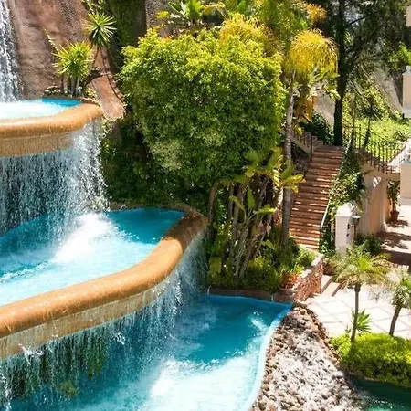 Aloha Gardens Pools Bbq Wifi Garden Апартаменти *